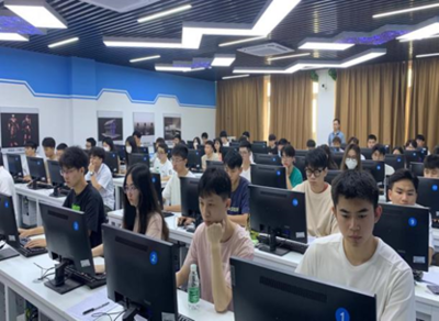 計(jì)算機(jī)應(yīng)用技術(shù)與技術(shù)開發(fā) 驅(qū)動(dòng)數(shù)字化時(shí)代的雙引擎